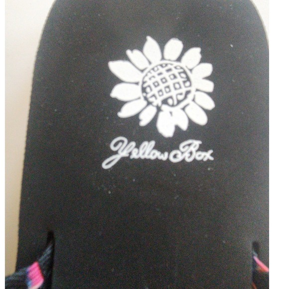 Yellow Box Soleil Black Multi Color Woven Strap Flip Flops Sandals Womens 8M - Picture 5 of 7